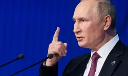 Vladimir Putin spune că amenințarea cu războiul nuclear crește Luăm în considerare arme de distrugere în masă