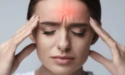 Migrene puternice. Cum putem ameliora durerile de cap și când trebuie să mergem de urgență la medic