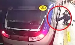 O adolescentă iraniană se află în stare critică la spital. A fost bătută de poliţie şi a intrat în comă din cauza hijabului