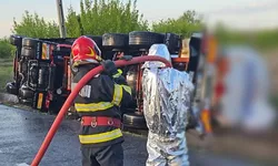 Accident mortal la Mărășești. O autocisternă încărcată cu etanol s-a răsturnat și s-a izbit violent de un stâlp 8211 FOTO