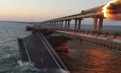 Prima lovitură asupra Podului Crimeei. Rușii au descoperit după doi ani cu ce au atacat ucrainenii