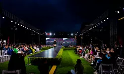 Află programul complet al defilărilor de modă din grădina Palas Romanian Fashion Week are loc în acest weekend