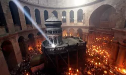 Dezvăluiri cutremurătoare în ajunul Paștelui De unde vine de fapt Lumina Sfântă de la Ierusalim