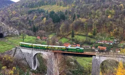 Aceasta este cea mai frumoasă cale ferată din România. Iată ce trebuie să știe turiștii