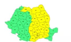 Cod galben de vijelii grindină și descărcări electrice în Moldova Muntenia și alte două zone din România