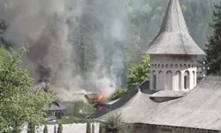Incendiu lângă Mănăstirea Voroneț din Suceava Există riscul ca flăcările să se extindă 8211 FOTO