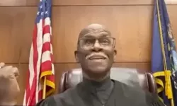 Reacția unui judecător după ce inculpatul a fost surprins la volan deși avea permisul suspendat 8211 VIDEO