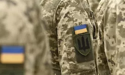 Un tribunal ucrainean a ordonat eliberarea primilor deținuți pentru a fi trimiși pe front