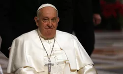 Fără să-și dea seama Papa Francisc a jignit comunitatea LGBT. Greșeala făcută de Suveranul Pontif