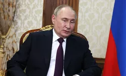 Putin cere reluarea negocierilor de pace cu Ucraina dar contestă legitimitatea lui Zelenski