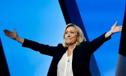Marie Le Pen prima reacție după ce Macron a dizolvat Parlamentul și a declanșat anticipate