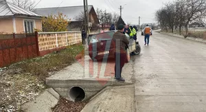 Accident mortal la Iași O femeie s-a stins după ce a intrat cu mașina într-un sanț în Țuțora 8211 EXCLUSIV UPDATE FOTO