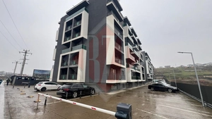 Tragedie în Vişani. Un tânăr de 30 de ani a fost găsit spânzurat într-un apartament – UPDATE
