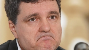 USR, interzis să-l susțină pe Nicușor Dan. Curtea de Apel pune punct campaniei mascate