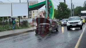 Accident rutier în Bucium! Două autoturisme au intrat în coliziune