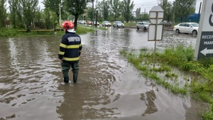Inundație pe calea Chișinăului! Pompierii intervin la fața locului