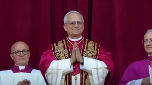 A fost ales primul papă american din istorie! Va fi cunoscut drept Leon al XIV-lea. Despre cine este vorba