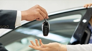 Românii care își vând mașina pot fi amendați! Greșeala pe care o fac mulți posesori auto