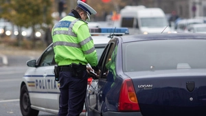 Peste 1.000 de șoferi au fost trași de polițiștii din Iași pe dreapta pentru verificări. Mulți dintre aceștia au fost sancționați