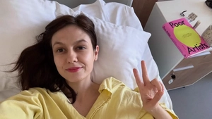 Actrița Ada Galeș, în lupta cu cancerul: „Mă pregătesc de a 4-a operație”