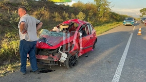 Accident rutier cu victime la Lețcani! Un autoturism s-a răsturnat
