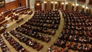 Ce salariu are un parlamentar român în iulie 2025: Cu tot cu diurnă câștigă cât un profesor în câteva luni!