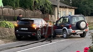 Accident rutier la Răducăneni. Două autoturisme implicate, fără victime