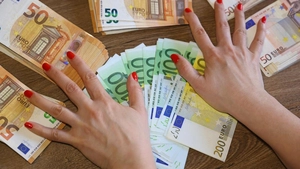 Bani gratis de la UE pentru tinerii fermieri! Vezi cine poate primi până la 200.000 euro