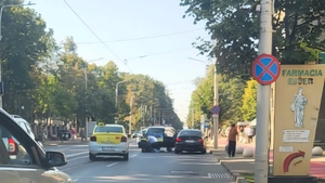 Urmărire ca-n filme pe străzile Iașului! Tânăr fără permis, prins după o cursă nebună cu poliția