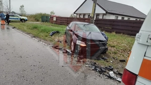 Accident rutier în Vorovești! Două mașini s-au izbit frontal