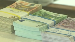 Tabelul bogăției la români. Află câți bani o să faci în viață, în funcție de data nașterii