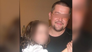 El este bărbatul care a furat sume uriașe dintr-o bancă din Iași. A fost reținut, în urma unor percheziții – EXCLUSIV