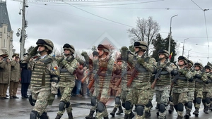 Ziua Națională a României, sărbătorită la Iași cu paradă militară la care participă 300 de reprezentanți ai Armatei – UPDATE, LIVE VIDEO