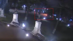 Accident rutier pe Aleea Mihail Sadoveanu. Iată momentul coliziunii dintre patru autoturisme