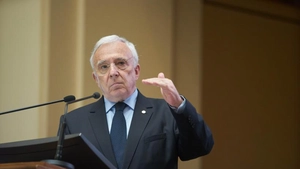 De ce România nu adoptă euro? Guvernatorul BNR explică motivul real al amânării