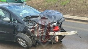 Accident cu trei mașini pe Șoseaua Iași – Voinești. Trei persoane au fost rănite – LIVE VIDEO