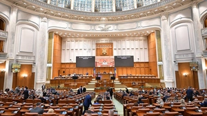 Guvernul Tomac, tot mai aproape de eșec în Parlament. Care sunt scenariile aflate pe masa partidelor