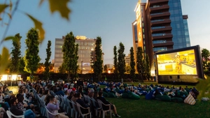 Iulius Parc devine un cinema în aer liber în cadrul TIFF: „Amélie”, „Strada Málaga”, „Gorky Resort” o parte dintre filme