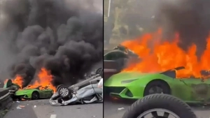 Accident teribil cu Lamborghini pe A3, lângă Paris. Tată și fiu au murit după ce mașina s-a rupt în două