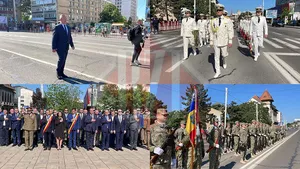 Paradă militară desfăşurată cu prilejul aniversării Zilei Independenţei de Stat a României la Iaşi. Nicolae Ciucă cască gura în centrul orașului 8211 UPDATE