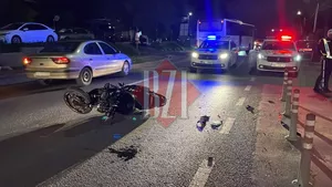 Accident rutier grav în municipiul Iași! Un motociclist a fost rănit