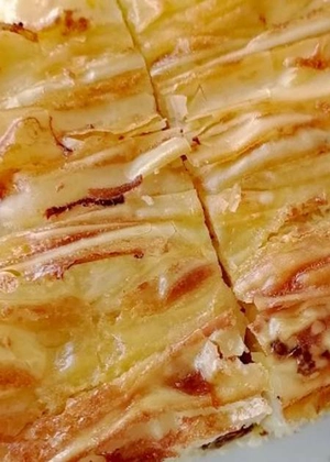 Foi de plăcintă cu brânză dulce și cu stafide – Rețetă clasică, delicioasă și foarte ușor de făcut