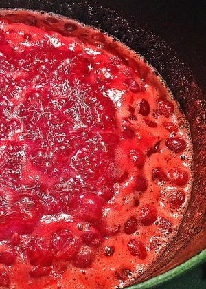 Gem de vișine fără zahăr – Rețetă simplă și delicioasă, potrivită pentru copiii mici și persoanele care își doresc o gustare sănătoasă