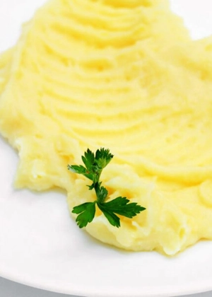Câte calorii are piureul de cartofi? Iată cum îți poate influența dieta și dacă îl poți consuma fără griji