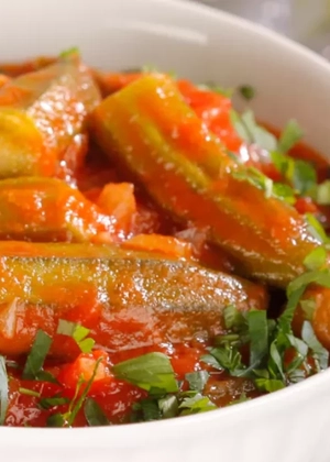 Mâncare de bame congelate – Rețetă de post simplă, sănătoasă și delicioasă