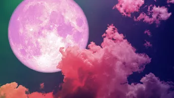 Curiozități despre luna roz roșie și albastră 8211 cum folosești energia lunii pentru noroc în dragoste