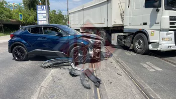 Accident rutier la Iași Două autoturisme au intrat în coliziune 8211 FOTO UPDATE VIDEO