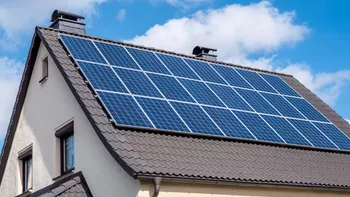 Consiliul Județean Iași montează 150 de panouri fotovoltaice. Investiția depășește 446 de mii de lei