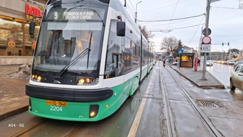 CTP Iași renunță la biletele pe hârtie. Călatorii vor putea circula în mijloacele de transport doar cu cardul