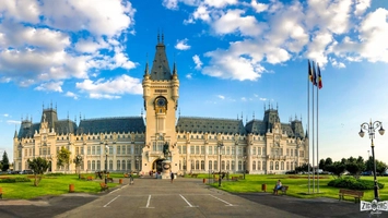 Votați Palatul Culturii la Destinația Anului!